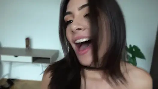 Valentina nappi tru kait lagi asik seks threesome ganas