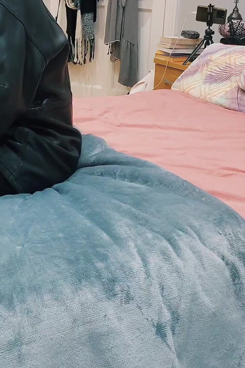 Sniffing Hot Spanish MILF Panties - Kinky Cougar Play