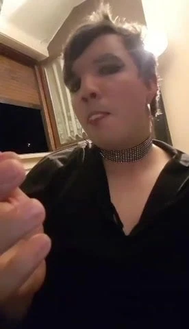 Little sissybitch loves to eat cum