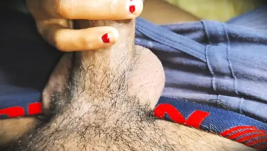 Permainan peran desi jija sali: pertemuan romantis pertama kali dengan wanita india yang cantik