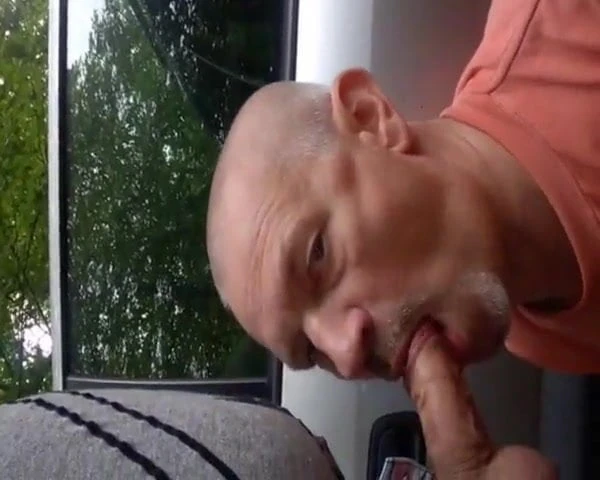 Nice suck a good cock