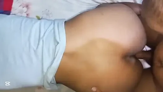 Naitiya pitin nidagena hitiya kuda ammage podi duwata hikuwa
