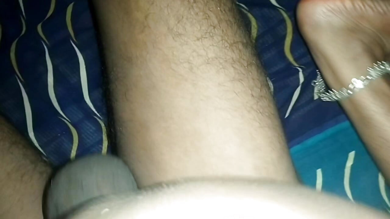Bhabhi deshi berkongkek keras di bilik tidur