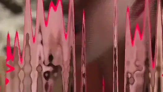 Dia berbaring telanjang di pantai sementara dia mengawasinya