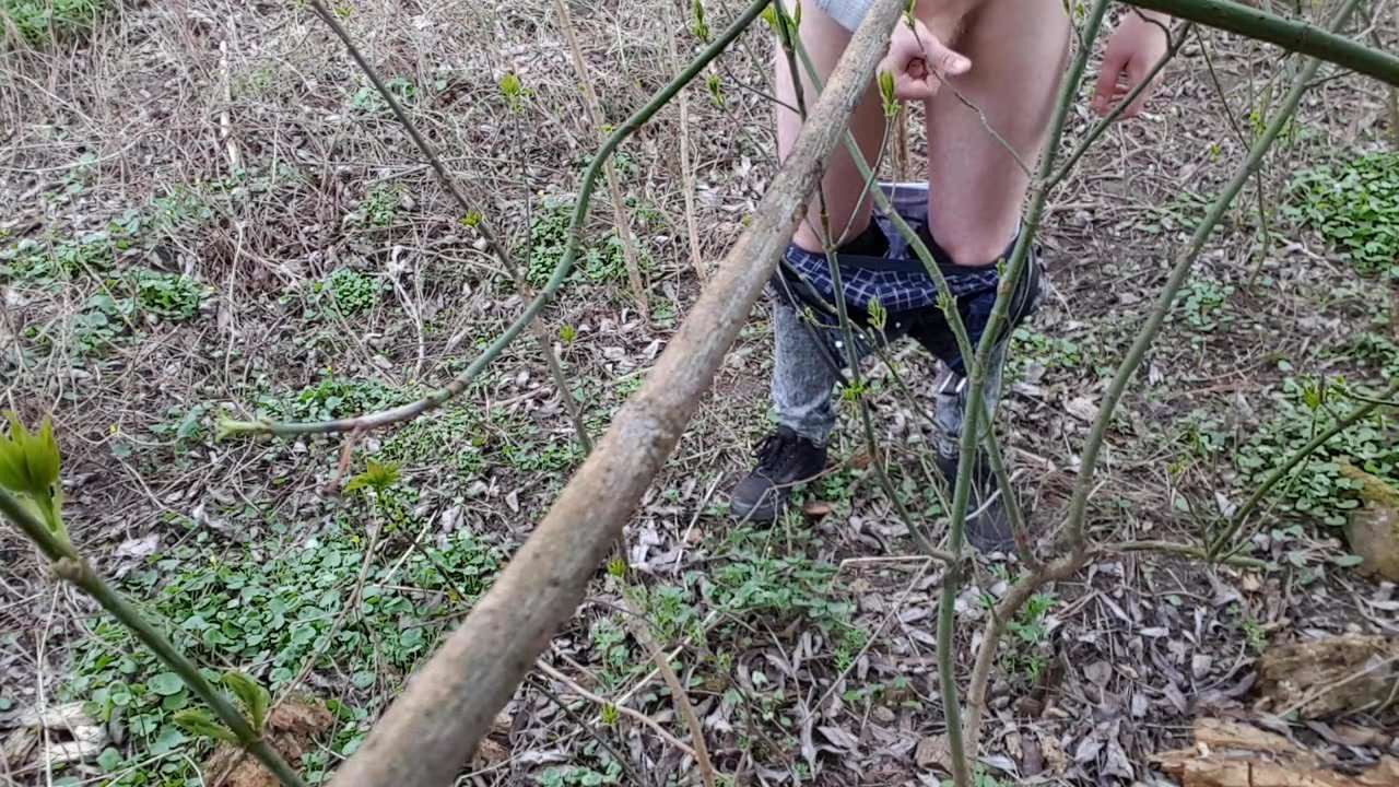 Jerking outside