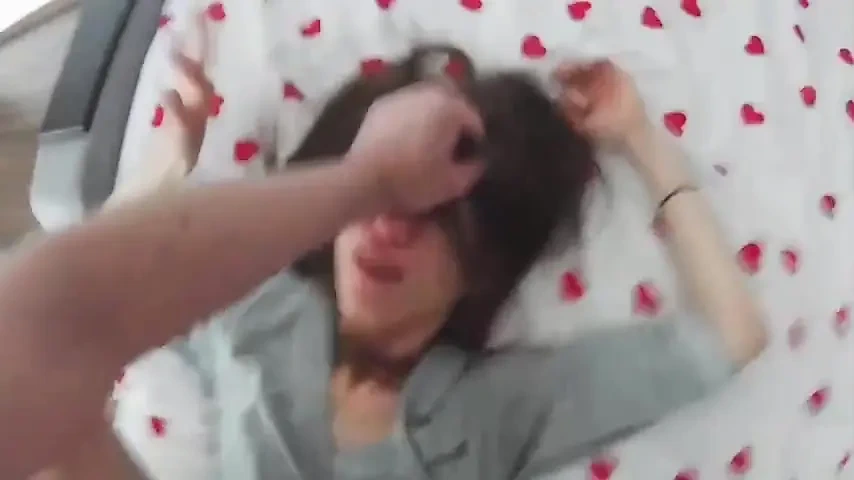 真正的欺骗。朋友们在操我的老婆的菊花。