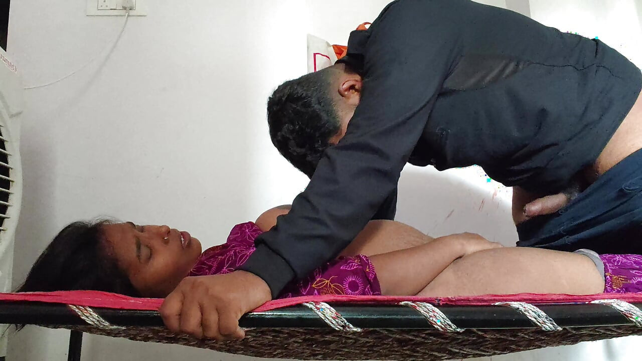 Gav ki ladki aaur pados ka ladka purane ghar me sex kar rahe he - desi girl xxx video hindi.