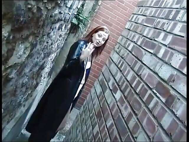 Do log jhatke se char men patit ho jate hain