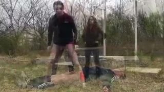 Ballbusting nel parco