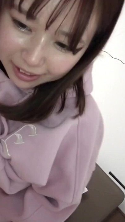 Jaw-dropping moment from "Part 3 [Slender Shaved Beautiful Girl] A very cute active female college student appears!"
