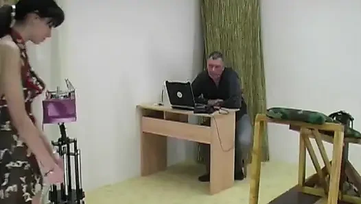 Ритта шлепающая машина - порка задницы