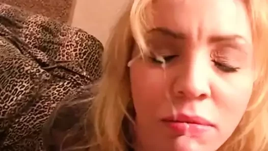 Blonde Sucky Sucky Blowjob