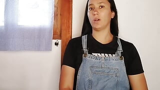 A szomszédok rajtakapnak, hogy maszturbálok, és meghívnak, hogy hármasozzak a férjével