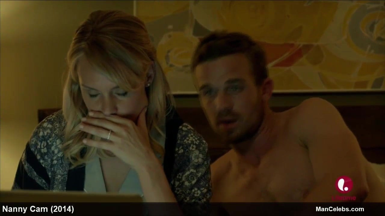 Cam Gigandet shirtless and sexy movie scenes