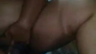 Srilankan big boobs and fingering chubby aunty