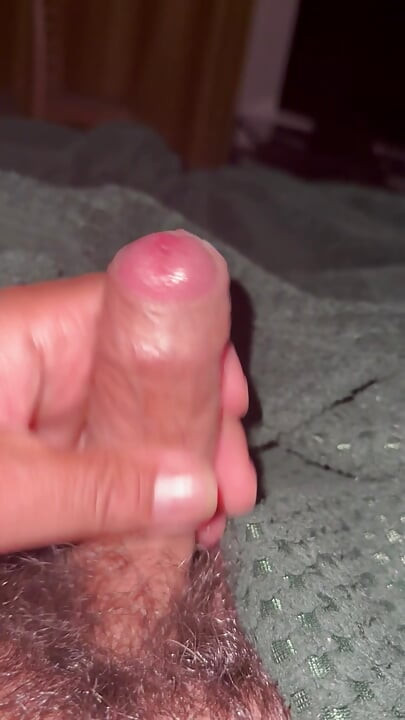 Strokes to cum