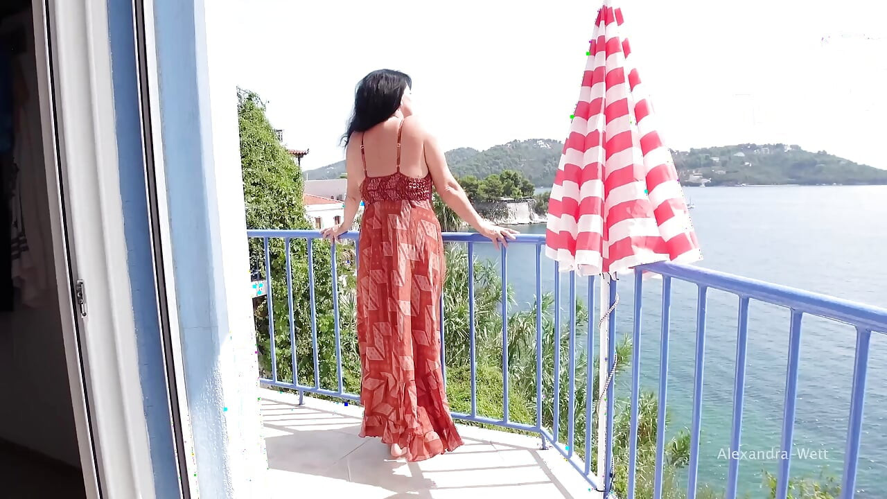 Sexo no planeado en el hotel! Me sorprendió y me llenó