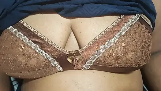 Hintli desi üvey annenin sırrı