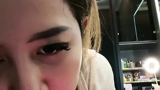 Keinginan di ranjang, maniak seks dari model indo selebgram