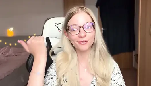 3 Types of Chastity Slaves