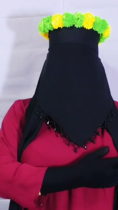 Bengali beautiful housewife having sex with office boss | Clip 1