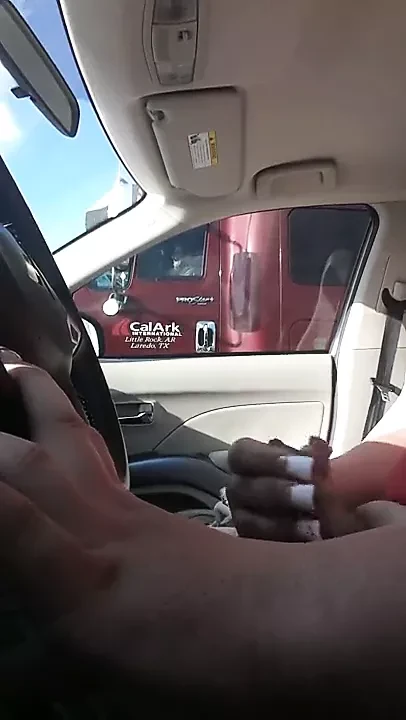TRANSEXUAL. HWY JERK TRUCKER. CUMSHOT