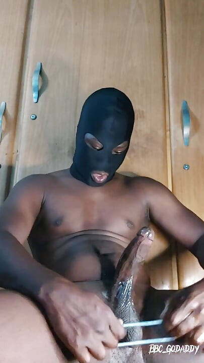 Snimio sam se kako jebem svoju učiteljicu i drkao na njezino stenjanje s mog crnog kurca kod kuće