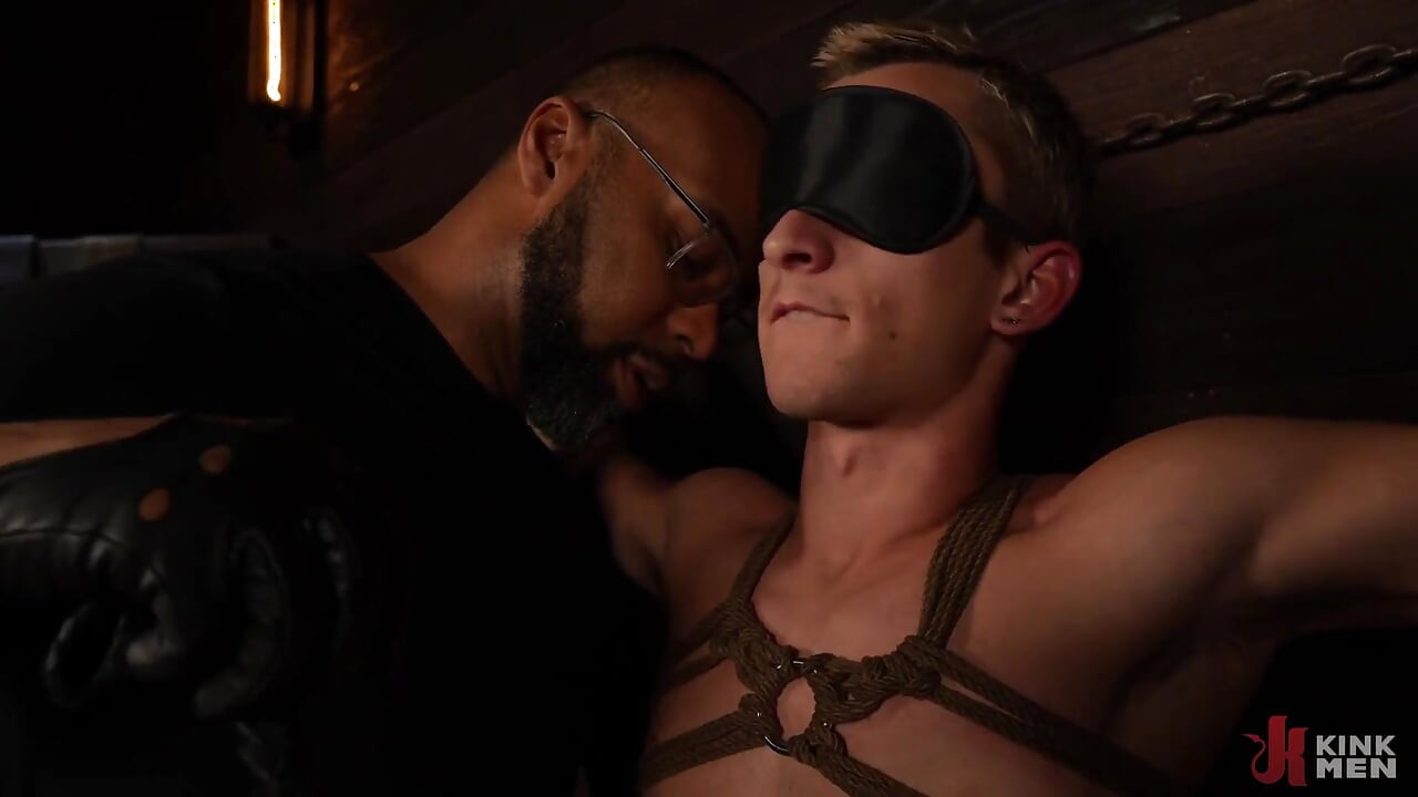 売れ、この家を売れ