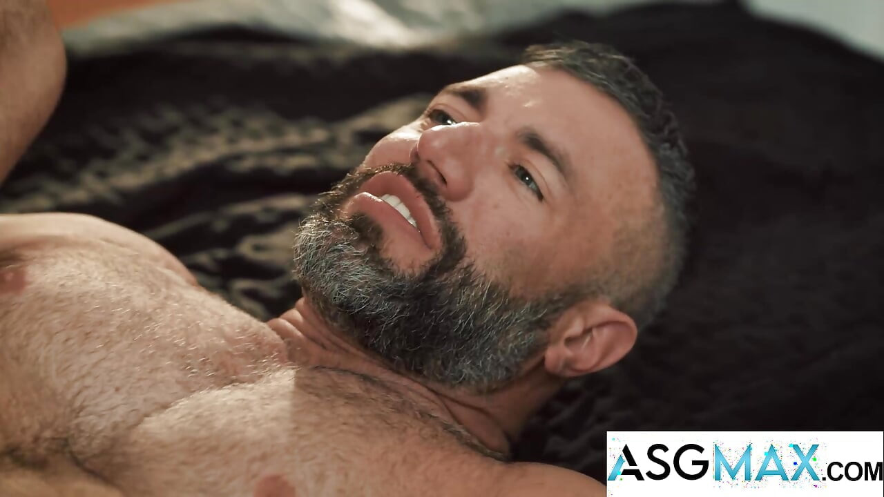DISRUPTIVE FILMS - Straight Hunk Uses His Gay Roommate's Ass When Convenient
