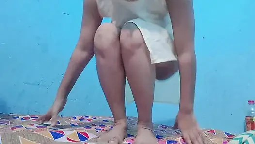 Desi stepsister ki mast chudai ki Hindi