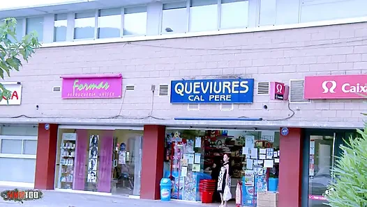 Sasha Jones: der tolle junge Mixed-Race Sasha Jones in Meinem Bett, für einen guten fick mit Squirting