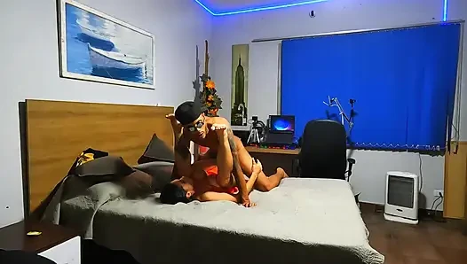 Dia suka merangkak di bangku cadangan memberi saya segalanya