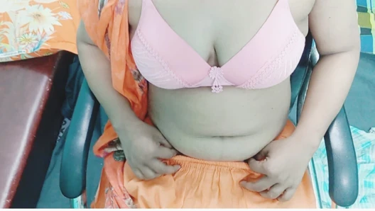Indian Desi Village Sex Video with Hot Bhabhi