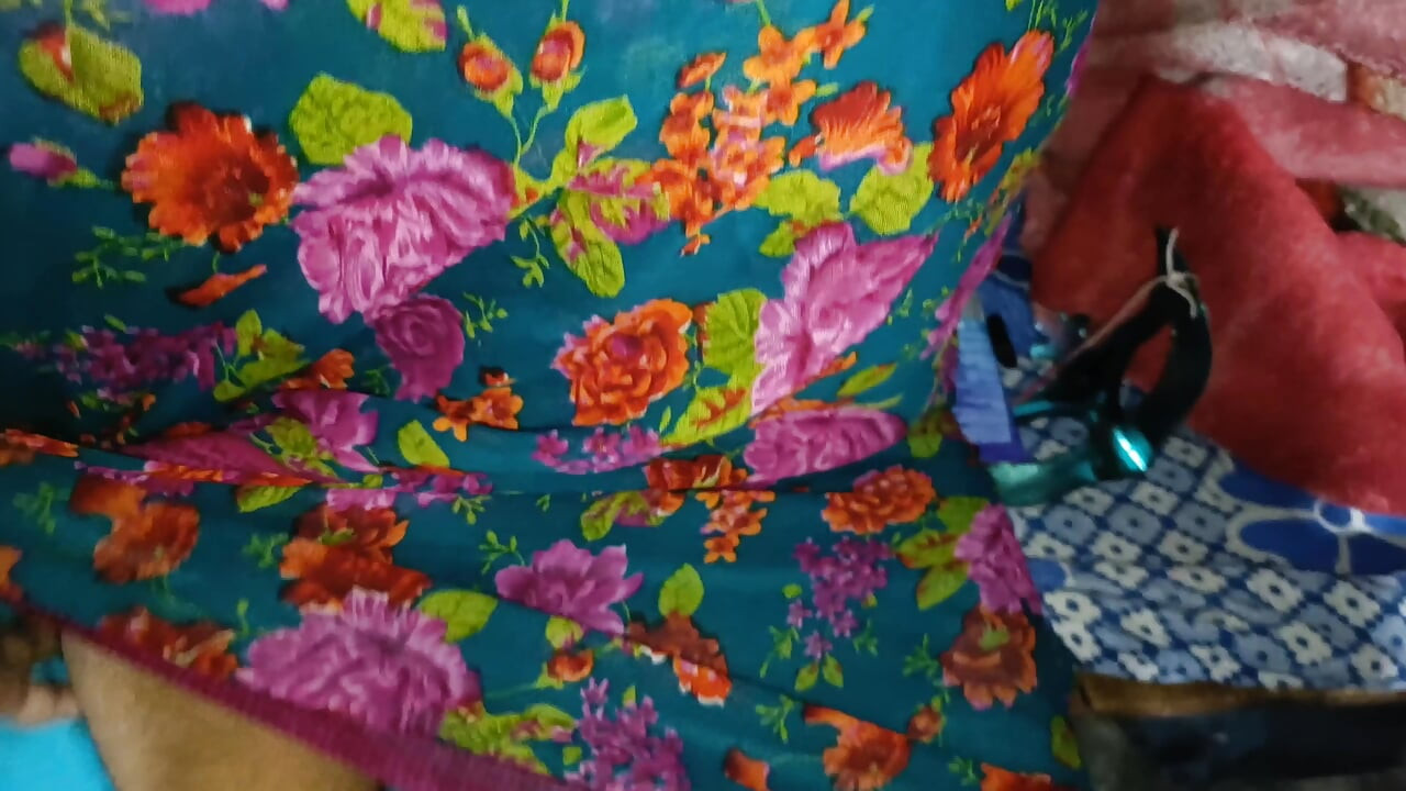 Hot sexy ass pussy fucking cock sucking pussy sucking breast suck milk from breast and sitting on the cock in doggy style