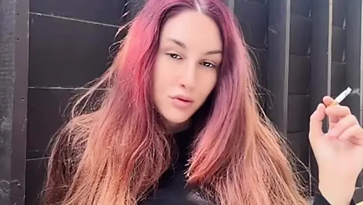 Artemisia si tante seksi italia dengan toket besar suka fetish rambut panjang di luar ruangan