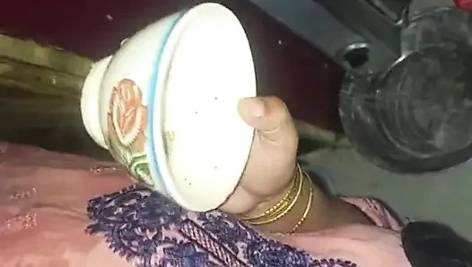 Sexy bhabhi devar ne flating karke pata liya uske baad puri raat kiya sex