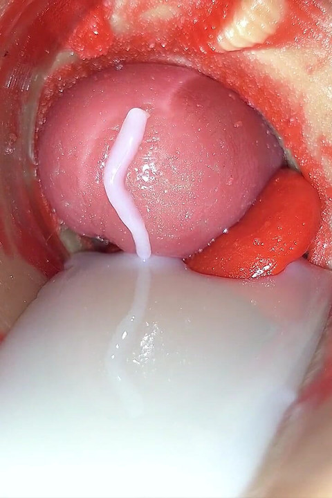 大量の精子を絶頂します。優れた内蔵カメラ。4Kの