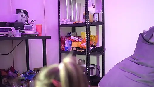 Ketika permen melewati batas