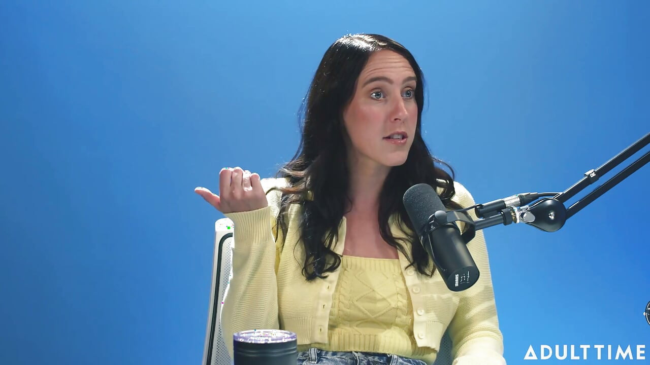 Cadence Lux: Authentic Orgasms & Self-advocacy