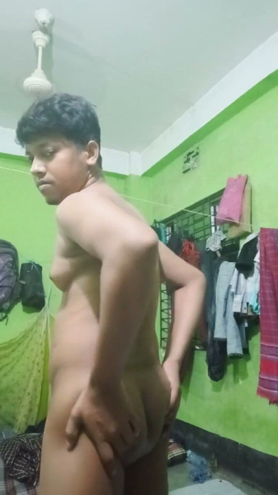 Posisi favoritku, pertunjukan tubuh, penis besar yang keras dan menarik, lihat semuanya dalam satu video | Klip 1