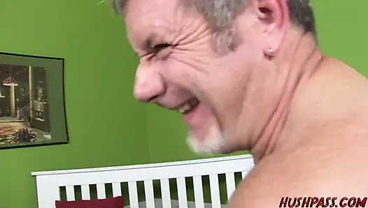 Teen tyler stevenz ist eine verlockende freude