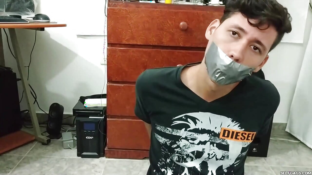Joven pareja pervertida en esclavitud