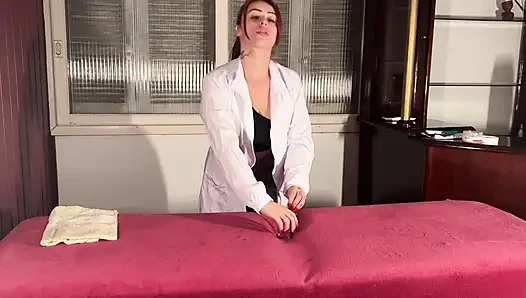 Massage with a Happy Ending Becomes Sex: Cum in the Mouth and Another One on the Stretcher