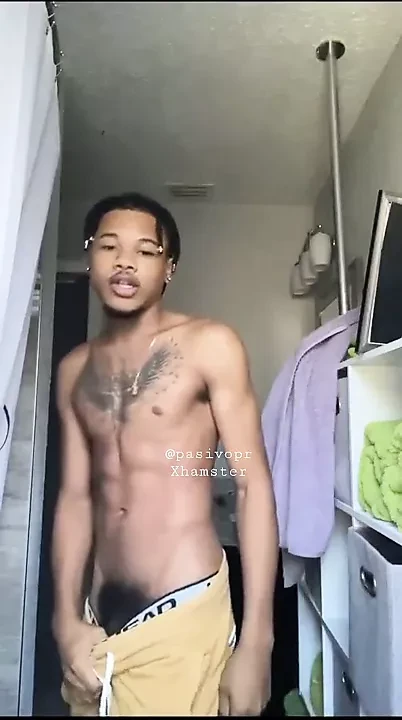 Black Guy Swinging A flaccid Hairy Black Cock