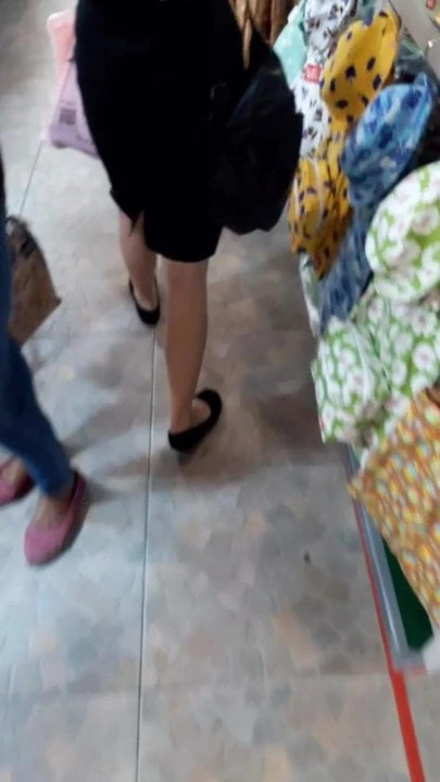 Thai sexy legs Bangkok shoes10
