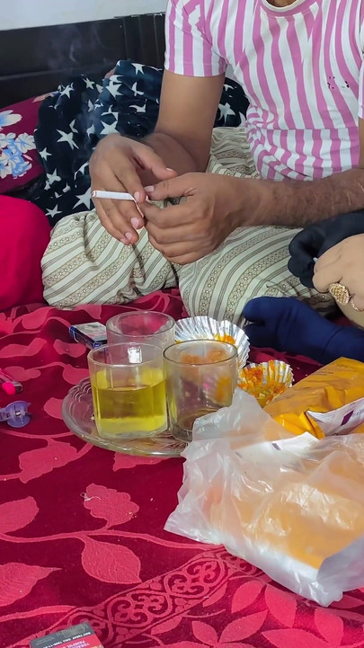 Sora vitregă frumoasă cu pizdă strâmtă futută în hindi audio XXX, sora vitregă indiană desi fierbinte vrea o pulă mare în pizda ei strâmtă