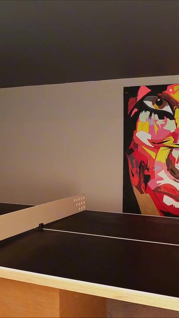 Wanita berkahwin mengongkek wanita muda yang bertatu dan dapat pancutan mani dalam mulut - Sara Blonde dan Ambar Prada | Klip 1