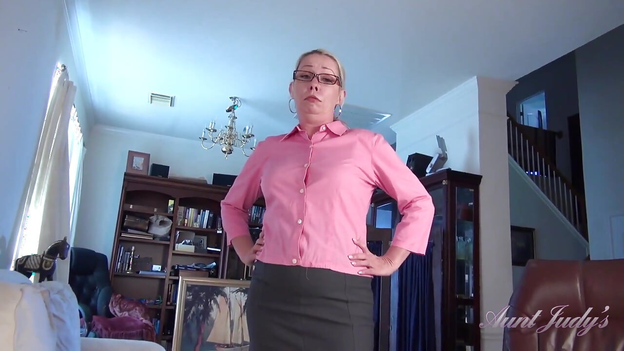 Auntjudys - Your Hairy MILF Stepaunt Liz Lets You Cum in Her Mouth (pov)