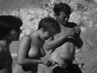Clipe vintage de nudismo dos anos 60