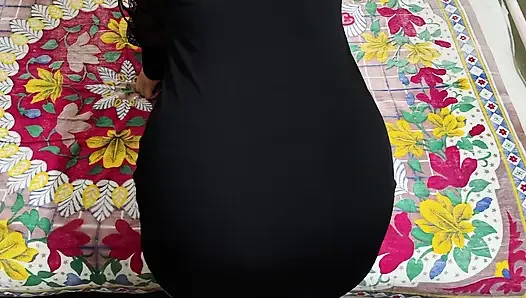 Yeni aşk evli çift romantizmi ve Hintçe seks videosunda sikiliyor